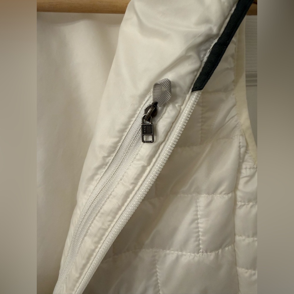 Patagonia Nano Puff Vest Women's Size Large Birch White - Picture 5 of 7